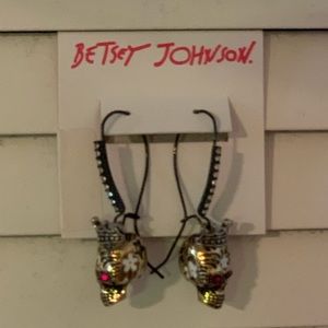 Betsy Johnson Skull earrings